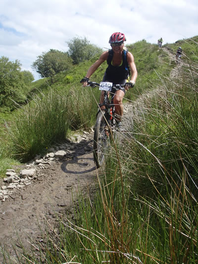 Karen rode an excellent descent down the technical section, nice work!